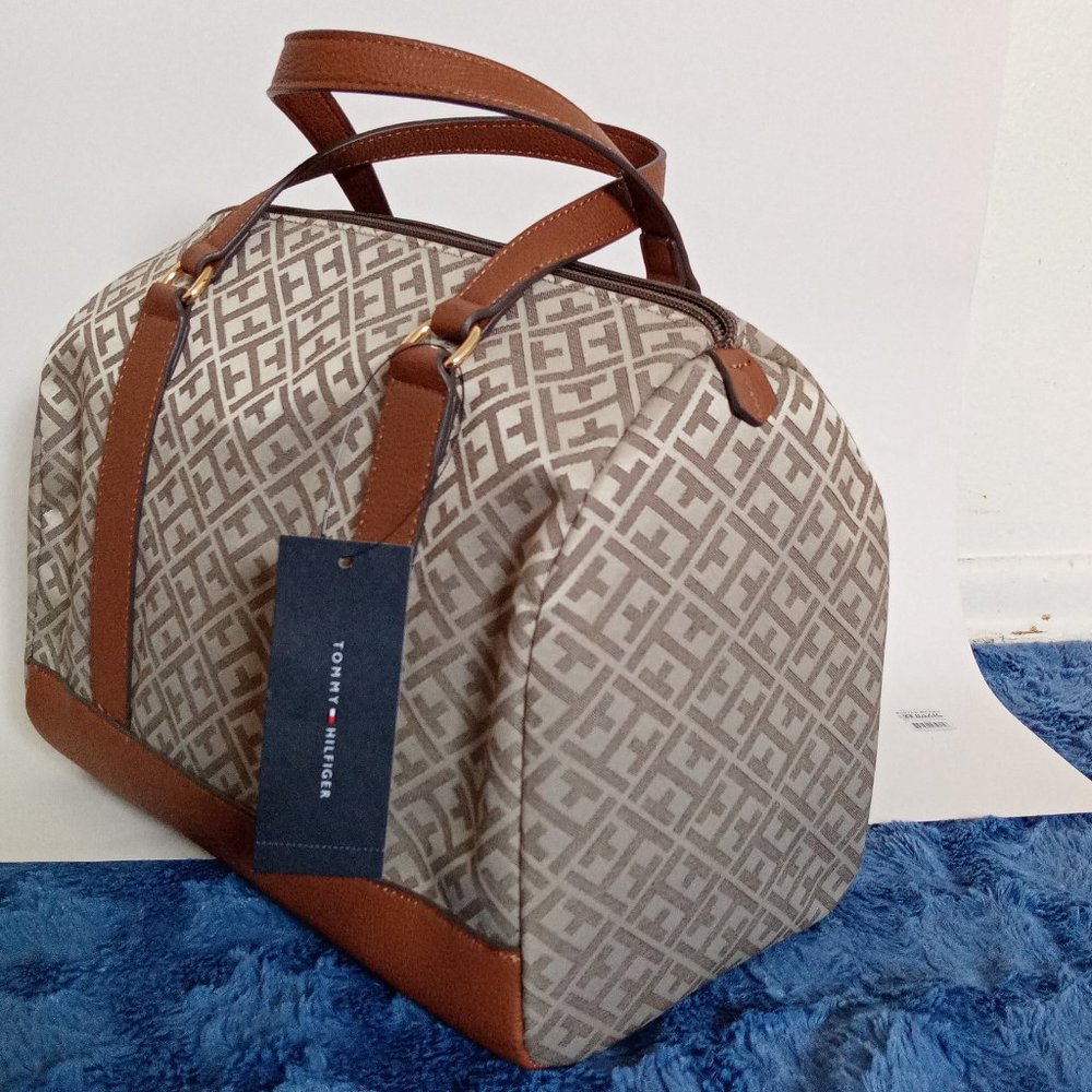 Tommy Hilfiger Satchel Bag